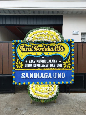 Papan Bunga Duka di Palu Barat